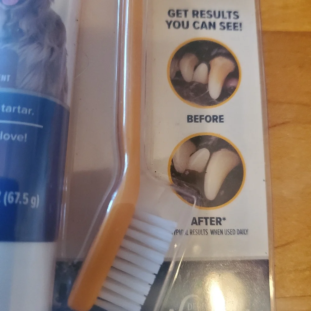 Dental Kit For Dogs Tooth Paste Toothbrush Arm & Hammer Natural Ingredients